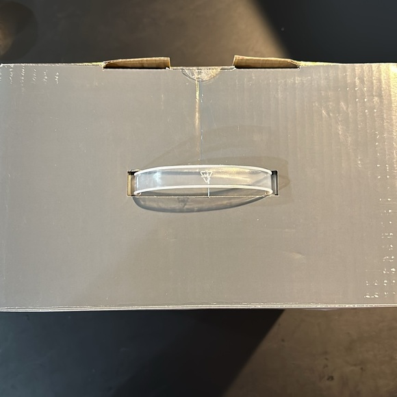 CUDDLE CREW Reversible Blanket Hoodie Gray / Charcoal One Size fits most NWT - Picture 11 of 13